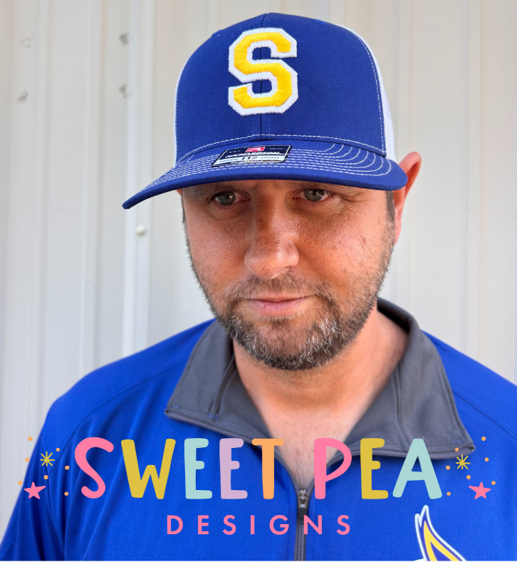 Single Letter 3D Puff Embroidery Hat (Gold/White)